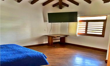 CASA DE CAMPO EN PARCELACION EL CARMEN