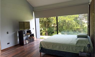 Venta de casa moderna con 3 habitaciones en Unidad cerrada en La Ceja