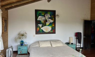 Casa finca en unidad cerrada sector aeropuerto La Mosquita
