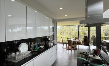 Arriendo Casa en unidad cerrada El tablazo  600 m2