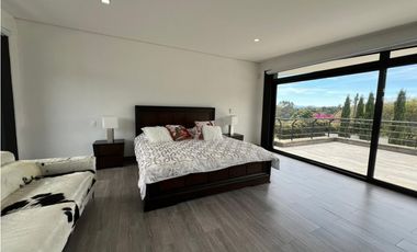 Arriendo Casa en unidad cerrada El tablazo  600 m2