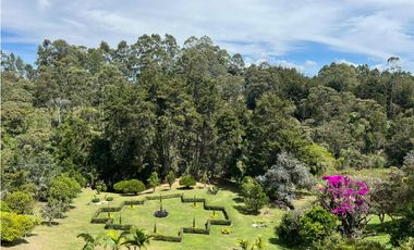 Arriendo Casa en unidad cerrada El tablazo  600 m2