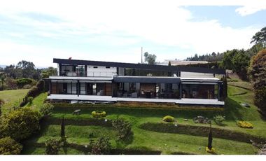 Arriendo Casa en unidad cerrada El tablazo  600 m2