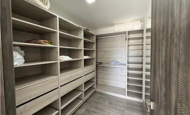 Arriendo Casa en unidad cerrada El tablazo  600 m2