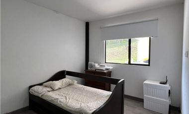 Arriendo Casa en unidad cerrada El tablazo  600 m2