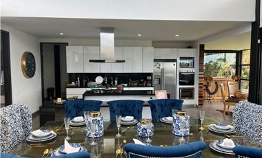 Arriendo Casa en unidad cerrada El tablazo  600 m2