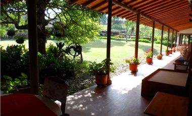 Arriendo casa campeste con 6 habitaciones por el aeropuerto JMC