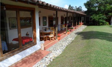 Arriendo casa campeste con 6 habitaciones por el aeropuerto JMC