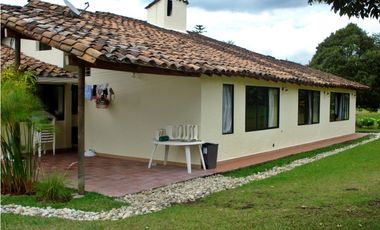 Casa campestre para arriendo cerca del aeropuerto JMC