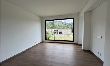 Venta | Casa campestre nueva en Fizebad, unidad cerrada exclusiva