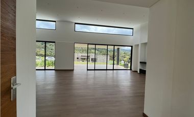 Venta | Casa campestre nueva en Fizebad, unidad cerrada exclusiva