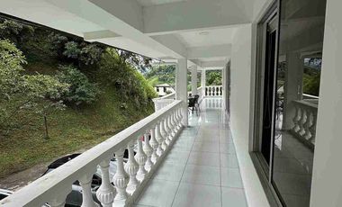 CASA CAMPESTRE EN VENTA EN LA VIOLETA - MANIZALES