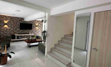 CASA CAMPESTRE EN VENTA EN LA VIOLETA - MANIZALES