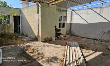 Casa en venta en Avenida principal de Ciudad Caucel. Mérida Yuc.