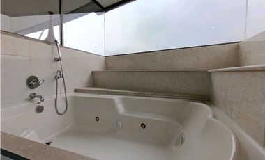 Apartamento para Venta en Medellín Poblado El Campestre