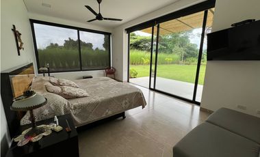 Se Vende Casa Campestre en Condominio Cerritos - Pereira