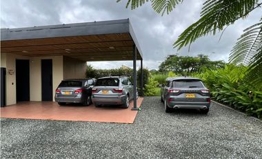 Se Vende Casa Campestre en Condominio Cerritos - Pereira