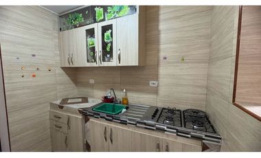 Casa de dos pisos más terraza en venta / permuta Chapinero Sur Palmira