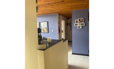 VENTA DE ESPACIOSA CASA Y LOCAL COMERCIAL  CERCA DEL CENTRO HISTORICO