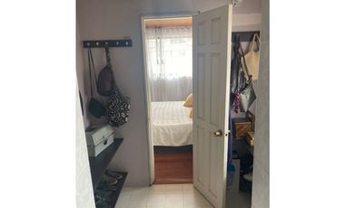 VENTA DE ESPACIOSA CASA Y LOCAL COMERCIAL  CERCA DEL CENTRO HISTORICO