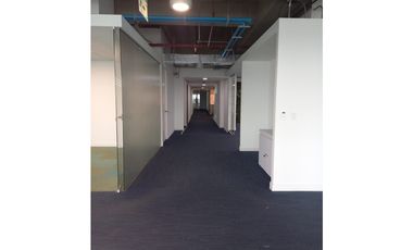 SE ARRIENDA OFICINA EN BOGOTA