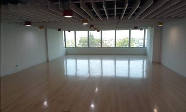 SE ARRIENDA OFICINA EN BOGOTA