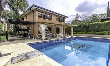 Vendo Casa urbanizacion cerrada LA ESTRELLA Suramerica