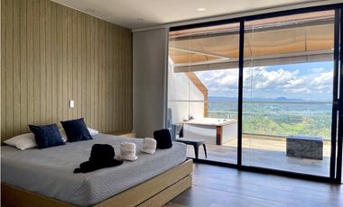 Apartaestudio en venta en El Peñol, con Licencia Turística
