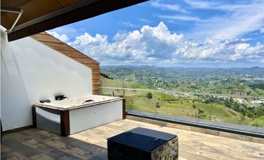 Apartaestudio en venta en El Peñol, con Licencia Turística