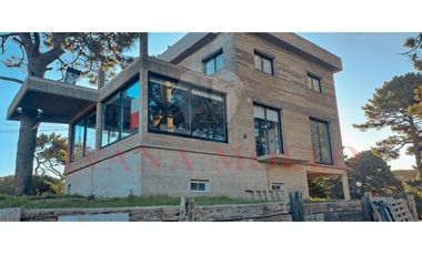 CASA EN VENTA - GOLETA INDEPENDENCIA - PINAMAR