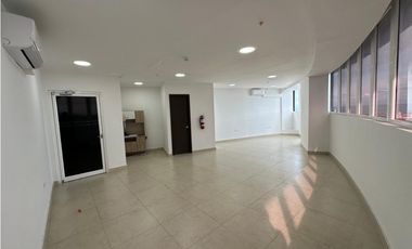 se vende maravillosa oficina