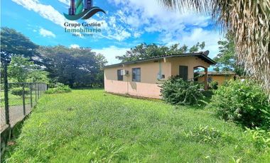 VENDO CASA A 25 MINUTOS DEL MAR