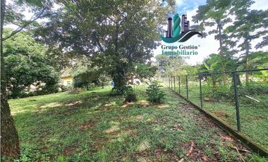 VENDO CASA A 25 MINUTOS DEL MAR