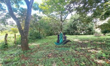 VENDO CASA A 25 MINUTOS DEL MAR