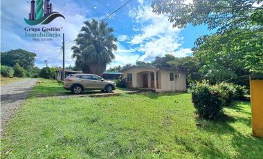 VENDO CASA A 25 MINUTOS DEL MAR
