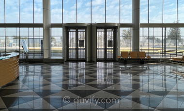 Oficina en Arriendo en Vespucio Poniente / Costanera Norte, sector Aeropuerto