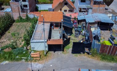 Terreno de venta en Camino del Tejar. – código:20999