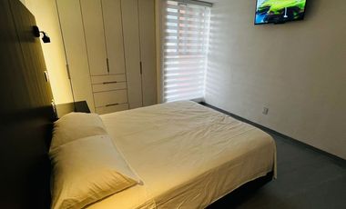 Moderno y amueblado departamento en zona tranquila