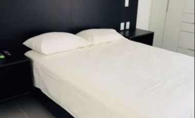 Moderno y amueblado departamento en zona tranquila