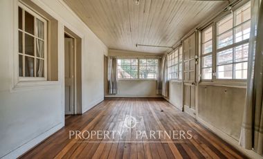 Venta Increíble! Casa con un extenso patio en el corazon de Ñuñoa