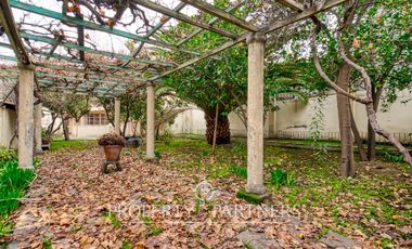 Venta Increíble! Casa con un extenso patio en el corazon de Ñuñoa