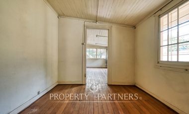 Venta Increíble! Casa con un extenso patio en el corazon de Ñuñoa