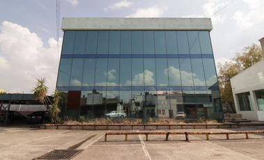 Oficinas corporativas en venta en Morelia, Col. Granjas del Maestro