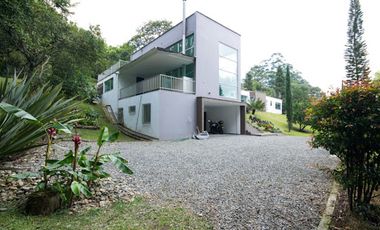 VENTA de CASAS en LA ESTRELLA