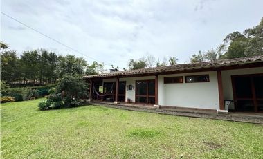 Vendo casa campestre sector Ojo de Agua, Rionegro