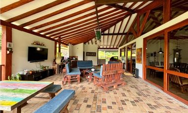 Vendo casa campestre sector Ojo de Agua, Rionegro