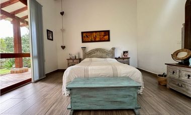 Vendo casa campestre sector Ojo de Agua, Rionegro