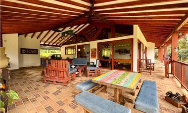 Vendo casa campestre sector Ojo de Agua, Rionegro