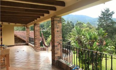 Vendo Casa Finca EL RETIRO LA FE  y UN LOTE MARAVILLOSO