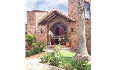 Vendo Casa Finca EL RETIRO LA FE  y UN LOTE MARAVILLOSO